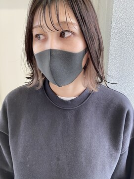 ヘアーデザイン シュシュ(hair design Chou Chou by Yone) インナーカラー×ショコラブラウン&ミルクティーベージュ♪