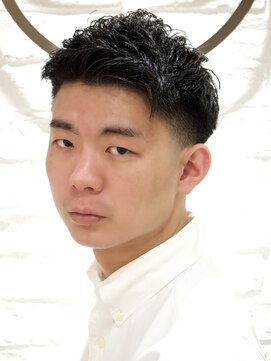 ヨシザワインク プレミアム 横浜 桜木町店(YOSHIZAWA Inc. PREMIUM) 【ヨシザワ横浜】20代30代サイドモーションフェードショート