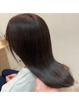 イオエ(ioe) 黒髪/ボブルフ/ネビージュ/小顔/ワンレン/髪質改善/グレージュ