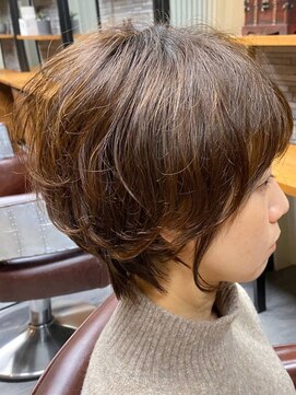 モスト ブリヤン(MOST BURYAN) 軽めショート×30代女性らしいふわっとスタイル