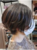 くびれショートボブ