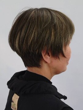 ヘア イノウエ HAIR INOUE 新色イルミナカラーで脱・白髪