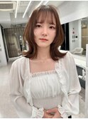 レイヤーボブ　ミディアムボブ　シースルーバング