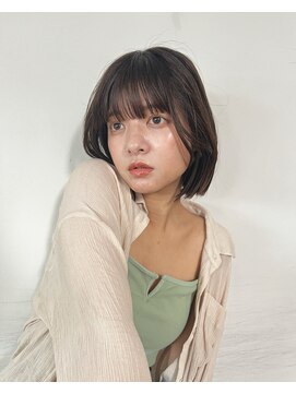 トレス(TRESS) 内巻きボブ　レイヤーボブ　マッシュウルフ　ブラウンカラー