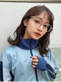ベージュインナーカラーショートボブレイヤーミディアム前髪