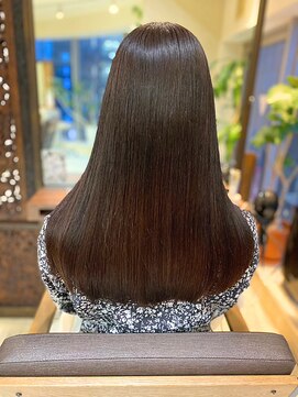 ヘアリゾート粋 ティガ 池袋店(tiga) ナチュラルブラウン/艶髪カラー
