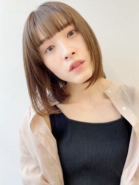 ロシェ 横浜店(loche) 前髪レイヤーカットオリーブベージュ×ショートボブ×横浜