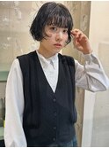 顔周りカットとミニボブと、くりっとパーマ