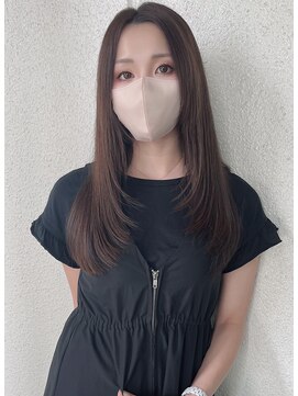 ミノリ(Minori) ロングレイヤーカット