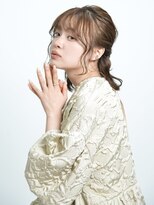 ロアーヘアーリム(RAWR hair RIM)&nbsp;【RAWR】20代30代40代50代　ウェーブ大人ボブショート　アレンジ