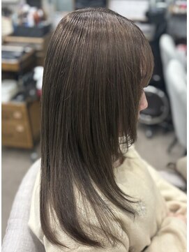 ケイ美容室 スモーキーベージュ・エアリーストレート