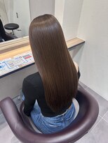 マオリ ホアロハ バイ アヌエヌエ(maoli hoaloha by anuenue)&nbsp;低めレイヤーカット＋艶ベージュ