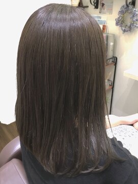 ロイヤルヘアー(ROYAL HAIR) イルミナカラーフォレスト