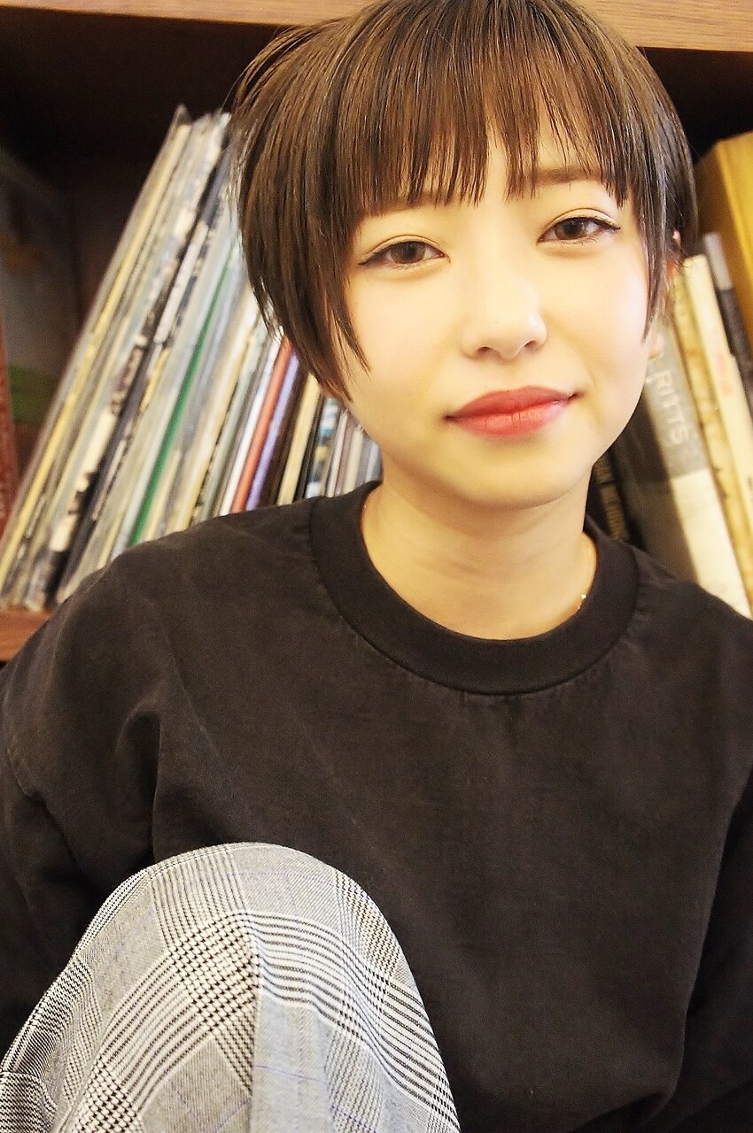 アシンメトリーショートウィッグ❤️黒髪メッシュショート✨ アシンメトリーショートウィッグ❤️黒髪メッシュショート