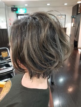 リゾートエフ(Resort.f) 切りっぱなし外ハネボブ