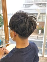 ヘッズ 本八幡店(HEADS)&nbsp;MEN'S HAIR  センターパート　ツイストスパイラル　コンマヘア