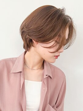 トレス(TRESS) ショートヘア　ショートカット　前髪長め　ハンサムショート原宿