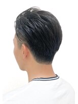 黄ぐまくん美容室 メンズ ツーブロック