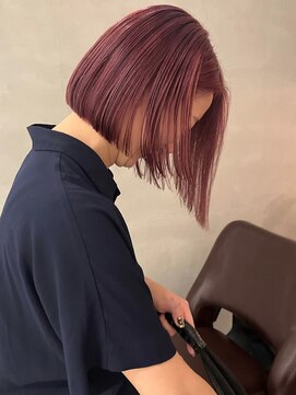 ローブ アオヤマ(LOAVE AOYAMA) 色落ちまで可愛いピンクボブ 10代20代30代