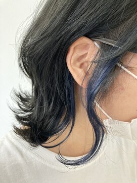 ヘアースタジオ アンティ(HAiR STudio ANTY) ブルーアッシュ × インナーカラー