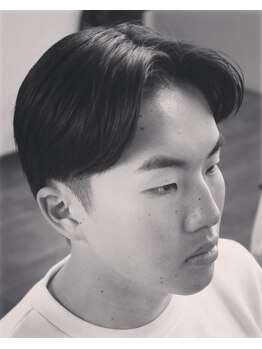 ヘヤ 湘南台(Heya)の写真/《21時まで受付》平日も無理せず通える、働く大人の行きつけ理容室[湘南台/湘南台駅/個室理容室/MEN'S]