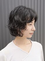 ノラ カマクラ(NORA kamakura)&nbsp;ボブパーマフレンチボブレイヤーくびれ耳かけニュアンスボブ