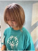 ミルクティーベージュ