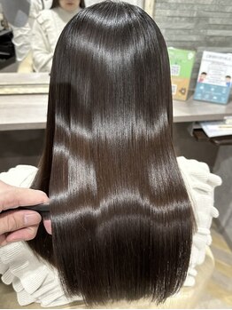 ラビマーニ 吹田店(Labimani)の写真/【吹田】艶のあるナチュラルな仕上がりが人気!【髪質改善ストレート】で自分史上最高のサラ艶髪に♪