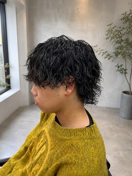 ルアナオオサカ(Luana osaka) 縦落ちツイストスパイラル×マッシュウルフ