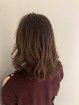 ポロン(polon)&nbsp;☆黒染めからのスモーキーベージュカラースタイル☆