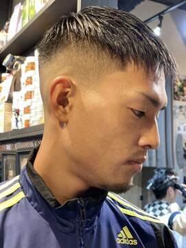 バーバー スタジオ ラフテル(Barber Studio RAFTEL) フェードスタイル