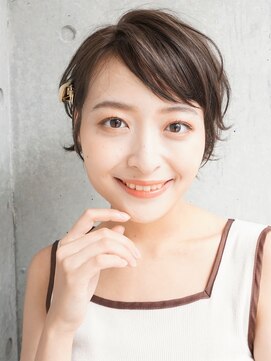 マイロ(mailo) ショート×アイロン×ピンアレンジ