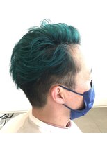 プラネットヘアー(planet hair) フォレストグリーンのヘアカラー でインパクトを！