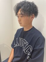 コネクト(Connect)&nbsp;ハイツイストスパイラルツーブロックセンターパート黒髪