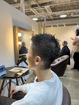 ビハインドザカーテン(BEHIND THE CURTAIN) メンズベリーショート