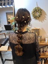 スリー(three) ヘアセット　ヘアアレンジ