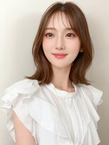 ルエ(rue) 大人可愛い20代30代40代フェミニン×ミディアムレイヤー×くびれ