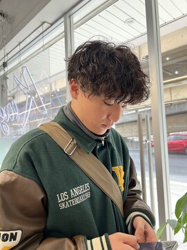 メンズサロン キング 梅田店(Men’s salon K!ng) ホワイトメッシュ/ツイスト/ツイスパ/パーマ/メンズ/眉毛