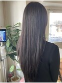 黒髪ロングサラサラ質感シンプルストレート顔周りレイヤー