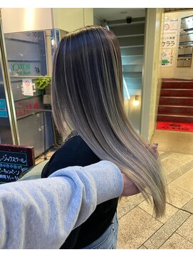 タオ 河原町(Tao) "ロングバレイヤージュ"