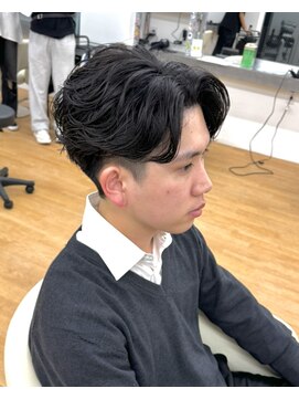 ビカム 名駅(become) 【ニュアンスフェザーパーマ】フェザーショート刈り上げ名古屋