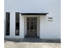 ベルフルール(BELLE FLEUR)の雰囲気（サロン前に駐車場があります！）