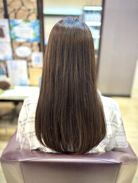 トレセッテ(tre sette) ナチュラルブラウンカラー/ロングスタイル