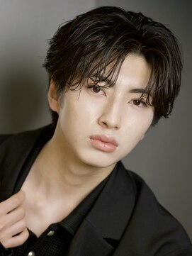 ルーシー 川越(LUCEY) センターパートフェザーパーマシャドウパーマメンズパーマ