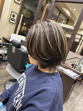 ヴァンカウンシル Kuwana(VAN COUNCIL) ミディアムレイヤーカット