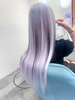 ボックスミコ(Box mico.)&nbsp;エクステでハイトーンのロングに変身☆