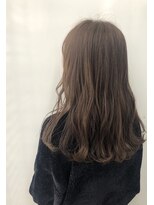 ジーナ 福岡天神(Zina)&nbsp;ぷつんとカット♪milk beige♪