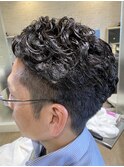 七三刈り上げパーマ