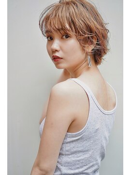 ネウィベルシア 名駅(newi belsia) 大人可愛い20代30代40代小顔ワンサイドショートボブ丸み前下がり