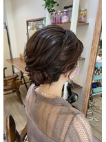 ロカット サロン(Roquat Salon)&nbsp;アップシニヨンヘアアレンジ【ヘアアレンジ　ヘアメイク/立川】